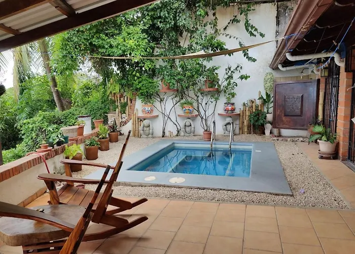 Tico Tiki Vacation Villa, 3 Bedroom