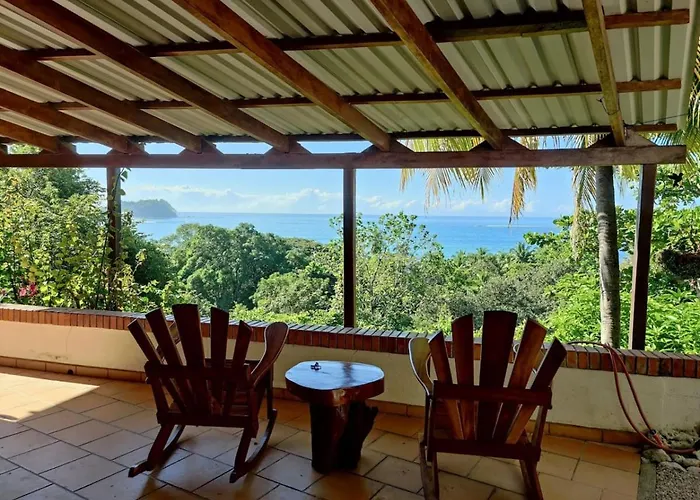 Tico Tiki Vacation Villa, 3 Bedroom Сasa de vacaciones
