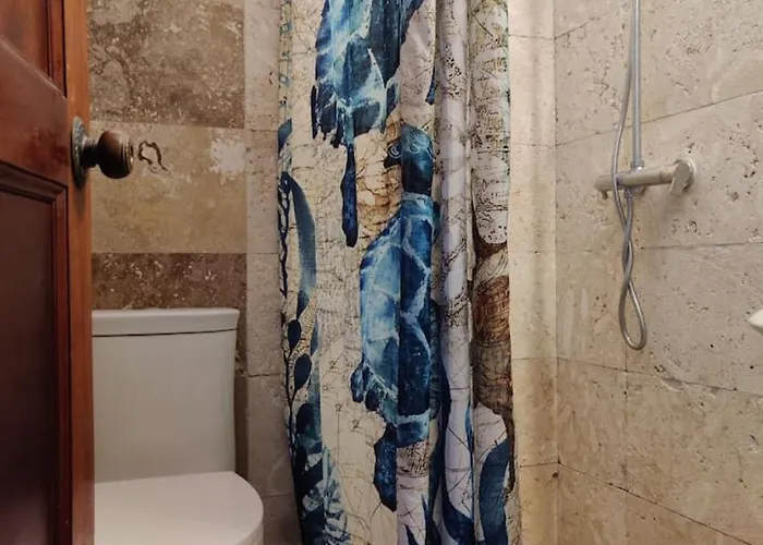 Tico Tiki Vacation Villa, 3 Bedroom * Sámara